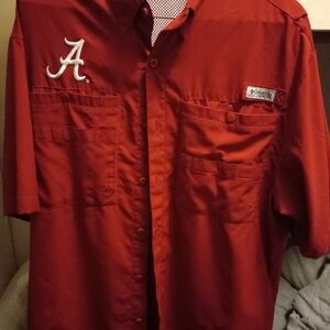 Columbia Men's Crimson Button Down Shirt